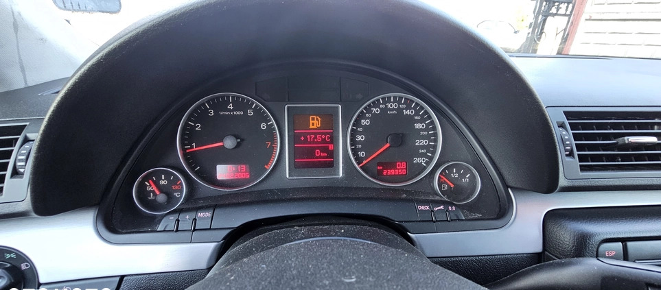 Audi A4 cena 17900 przebieg: 230000, rok produkcji 2006 z Proszowice małe 232